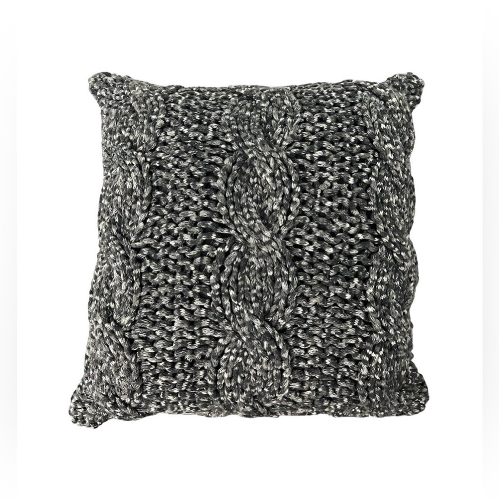 Pottery Barn Heathered Colossal Handknit Chunky Pillow Cover 24”x24”